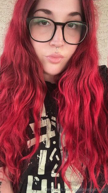 gothicc / goodgirlgothiccc nude photo #36