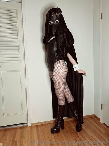 Jeanie Beanie Fre / grungifungifree nude photo #14