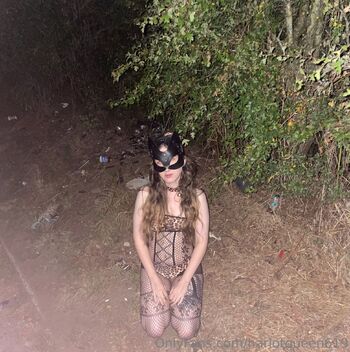 harlotqueen619 nude photo #2