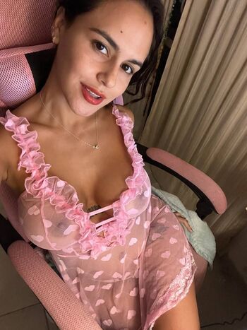 holibeibiivip nude photo #7