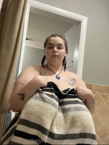 honeybiscuit20 nude photo #30