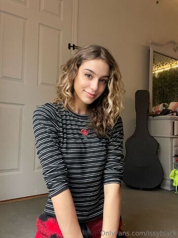Kat Isabella / issyblack nude photo #54