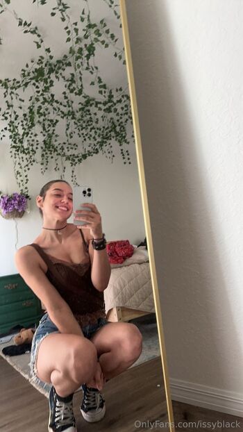 Kat Isabella / issyblack nude photo #55