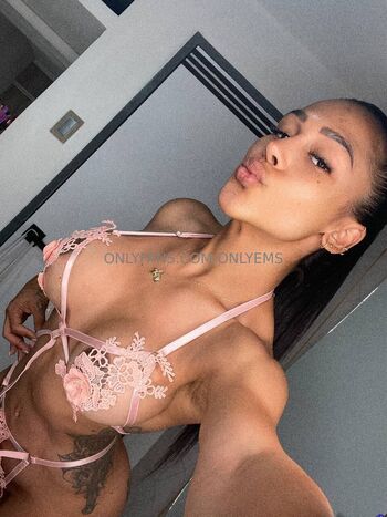 itsmillyhott nude photo #21
