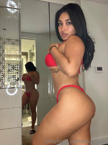 Chyn / itsschynaxx nude photo #9