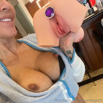 jessikagotti nude photo #35
