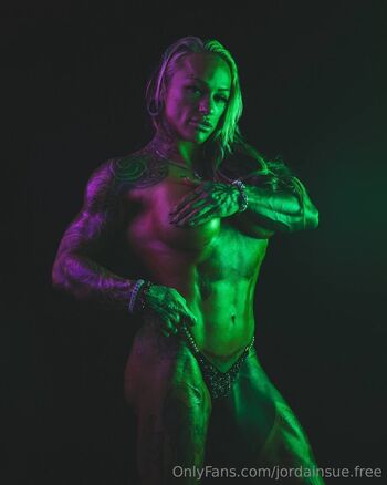 WET RN / jordainsue.free nude photo #10