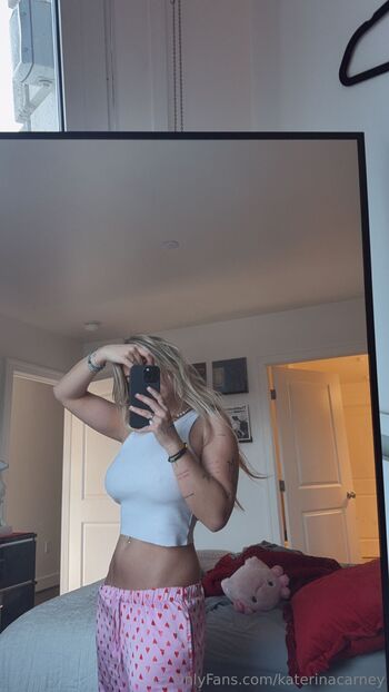 katerinacarney nude photo #28