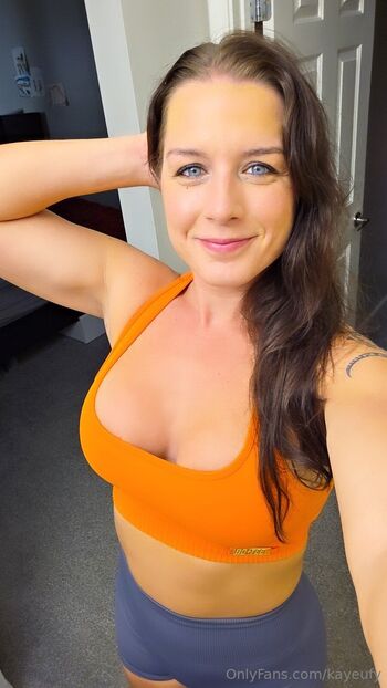 kayeufy nude photo #9