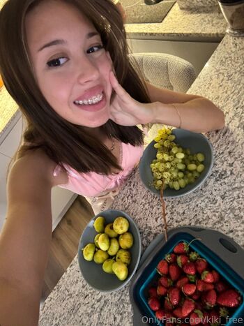 kiki_free nude photo #5