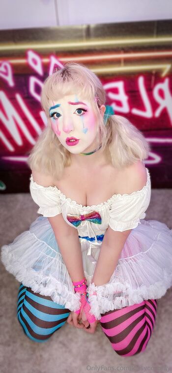 kissycosplay nude photo #7