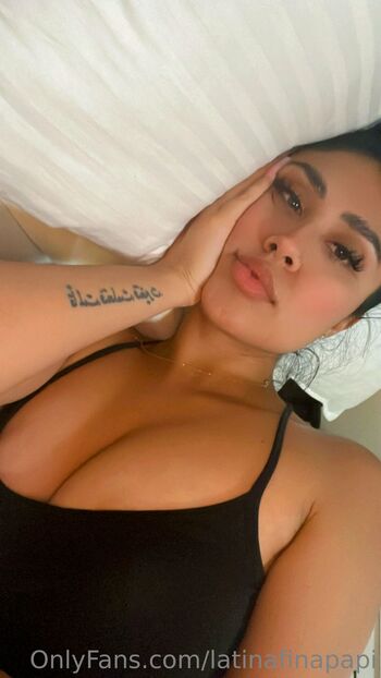 latinafinapapi nude photo #27