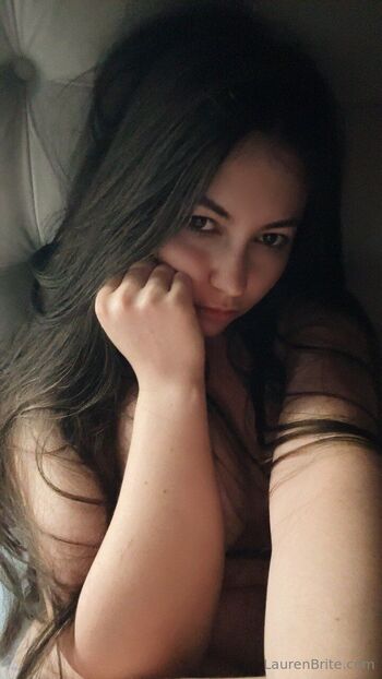 L.B. / laurenbritefree nude photo #13
