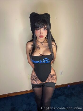 leighbunbun nude photo #36