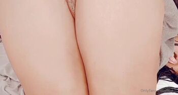Saac / litutu nude photo #10