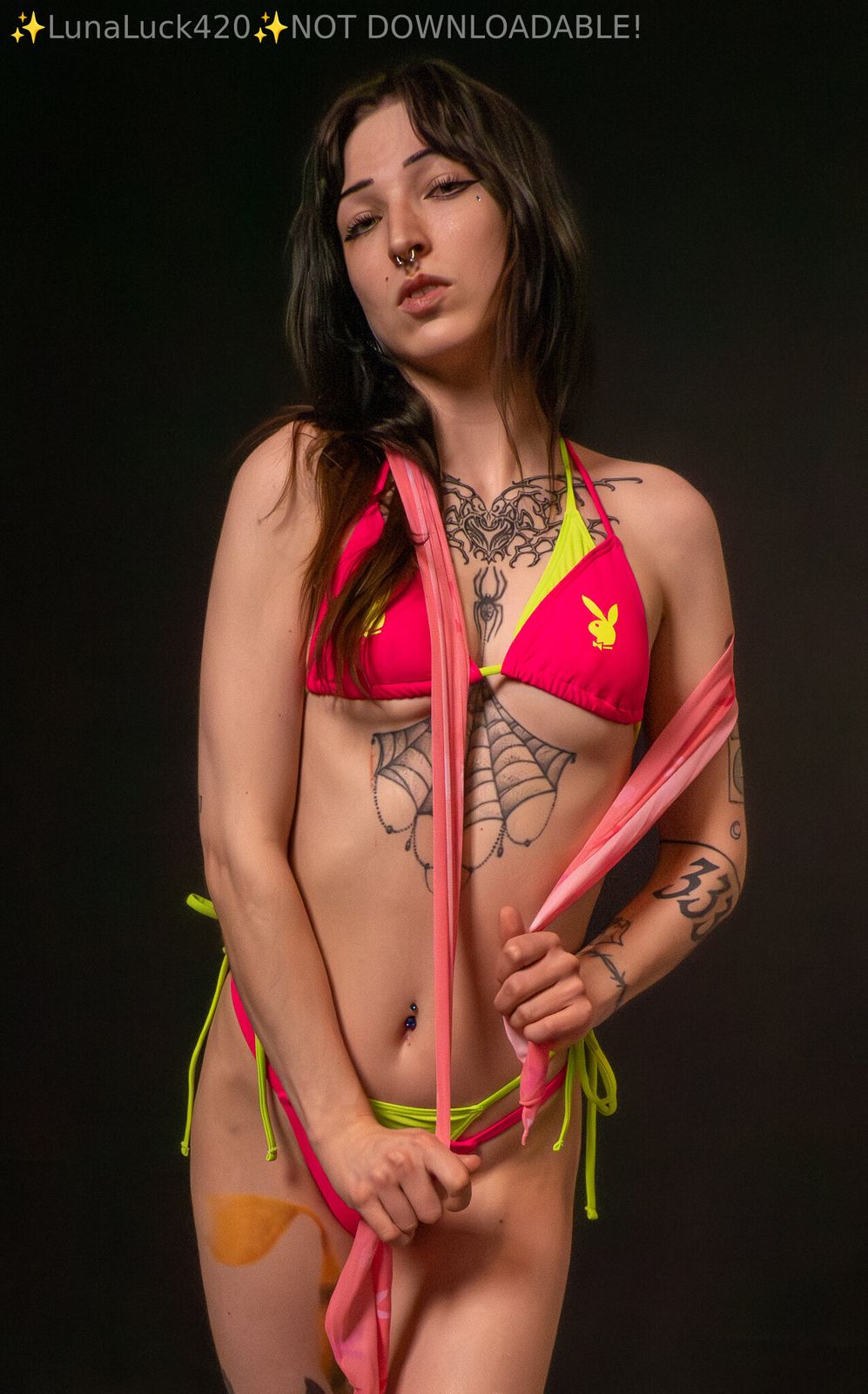 lunaluck420 nude photo #15
