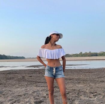 18yo Luna Sophia / lunasophia_ nude photo #12