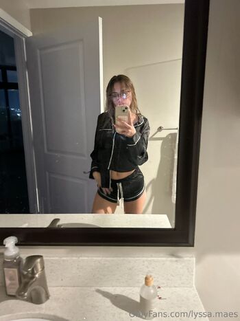 lyssa.maes nude photo #13