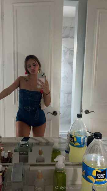 lyssa.maes nude photo #18
