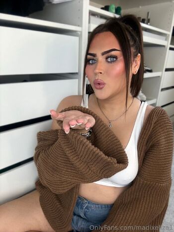 MADI ELIZA FREE / madixeliza1 nude photo #15