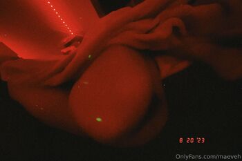 kaonashi maev / maeveh nude photo #13