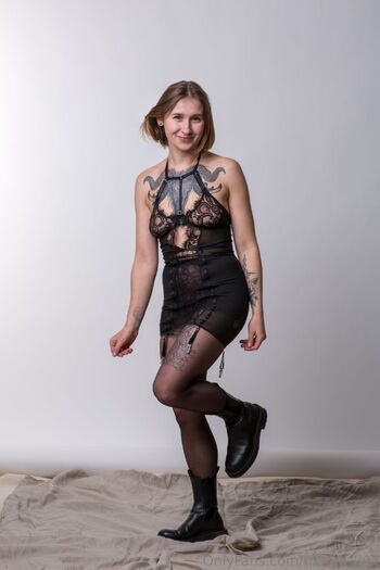 march_lust nude photo #2