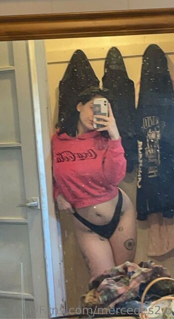 mercedes2.o nude photo #7