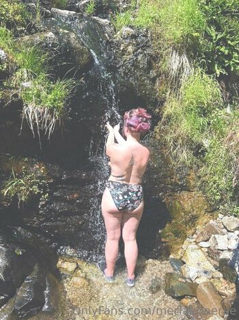 Rae of Sunshine / merfaebaerae nude photo #8