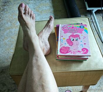 missmorina nude photo #11