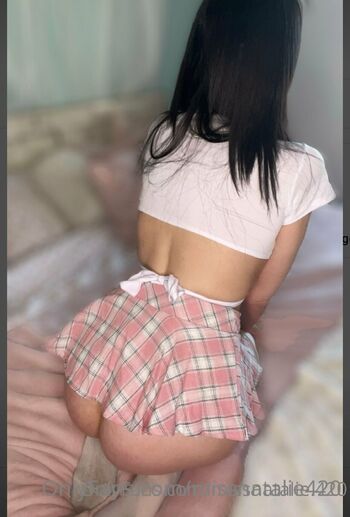 Natali / missnatalie.420 nude photo #3