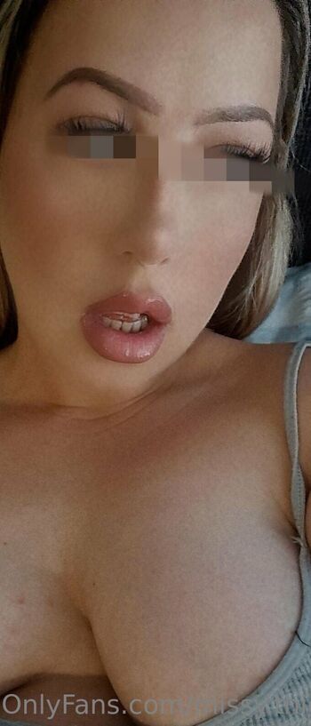 missy.thicc nude photo #7