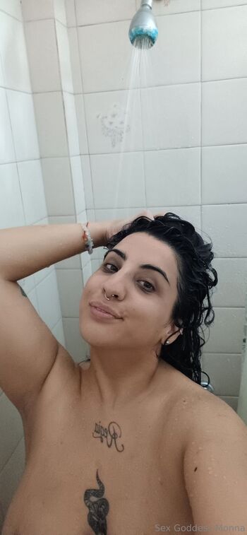 monnaxxx nude photo #1