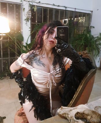 Mora Blacksoul... Nalgotic / mora.death nude photo #3