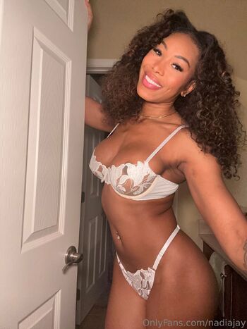 nadiajay nude photo #32