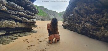 nahiahorsesof nude photo #40
