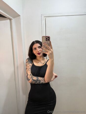 nahiaraxo nude photo #21