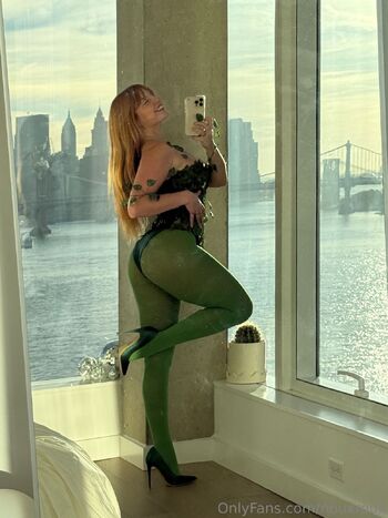 Rou / nouxroux nude photo #8
