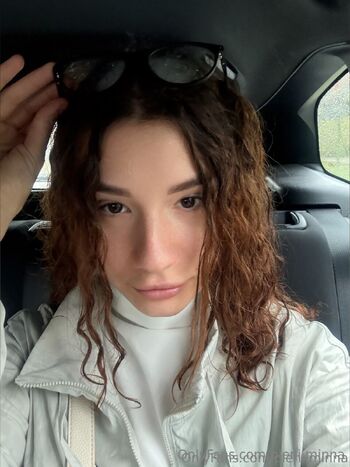 Pieni Minna nude photo #6