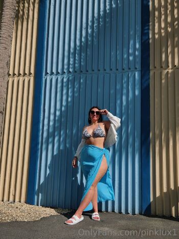 pinklux1 nude photo #8