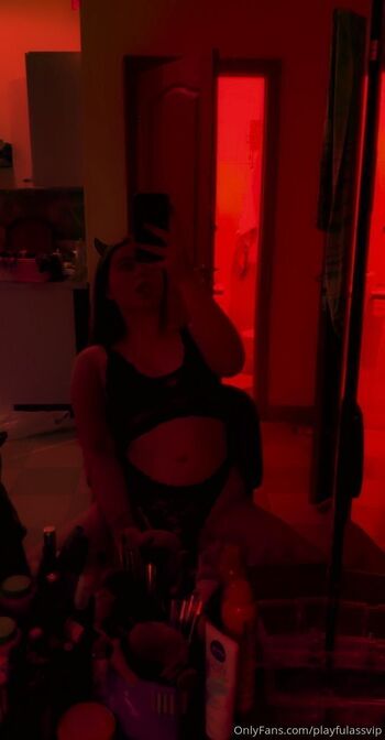 PlayFullAssVI / playfulassvip nude photo #5