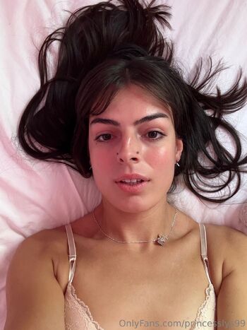 Elysi / princesslys99 nude photo #2