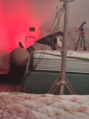 Rub / pureruby nude photo #6
