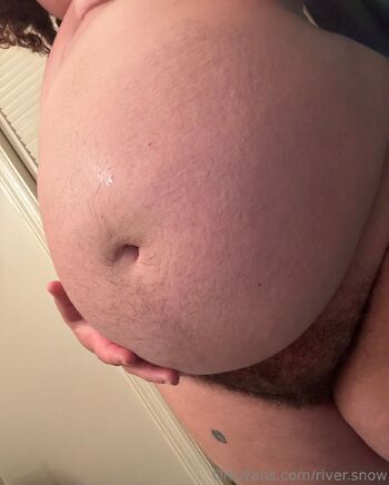 river.snow nude photo #23