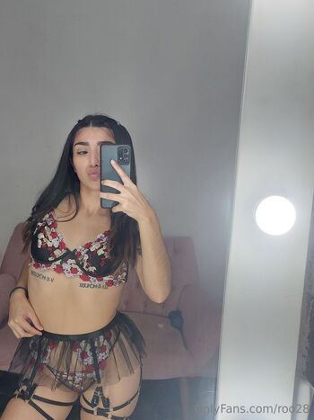 Capricorniana / roo28 nude photo #9