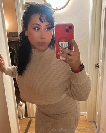 rosalindamfc nude photo #34