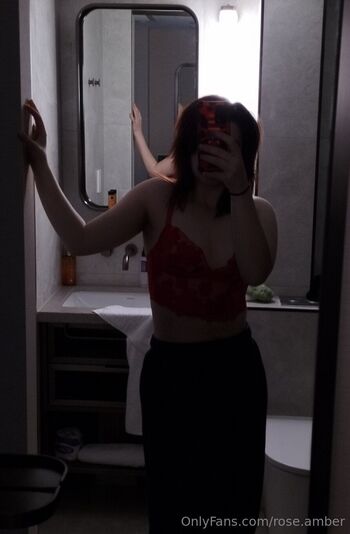 rose.amber nude photo #5