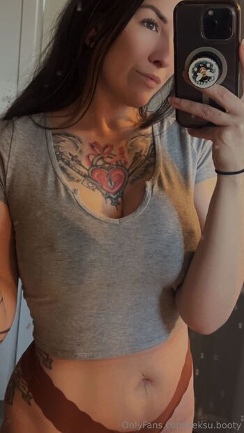 C.Nicol / seksu.booty nude photo #14