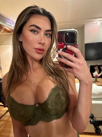 Serena Solac / serena.fit nude photo #17