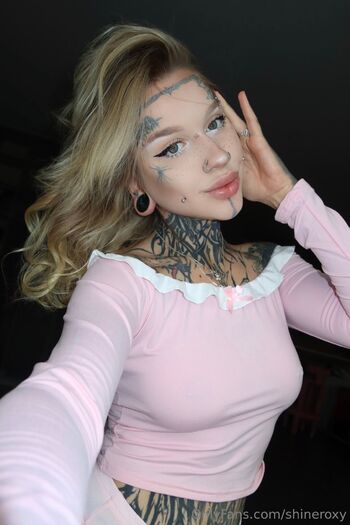 Roxy Moo / shineroxy nude photo #21