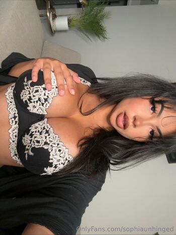 sophiaunhinged nude photo #14
